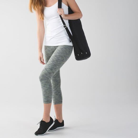 Lululemon Wunder Under Crop Legging - Picture 1 of 8